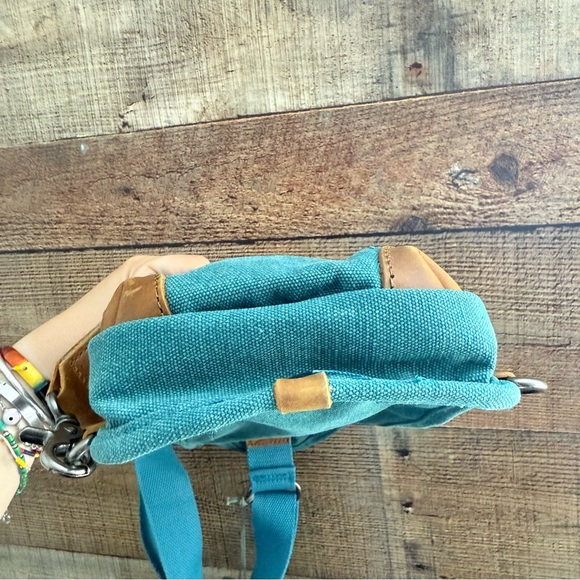NWT Unisex TSD Brand Canna Canvas Sling Bag - Teal - Picture 2 of 9